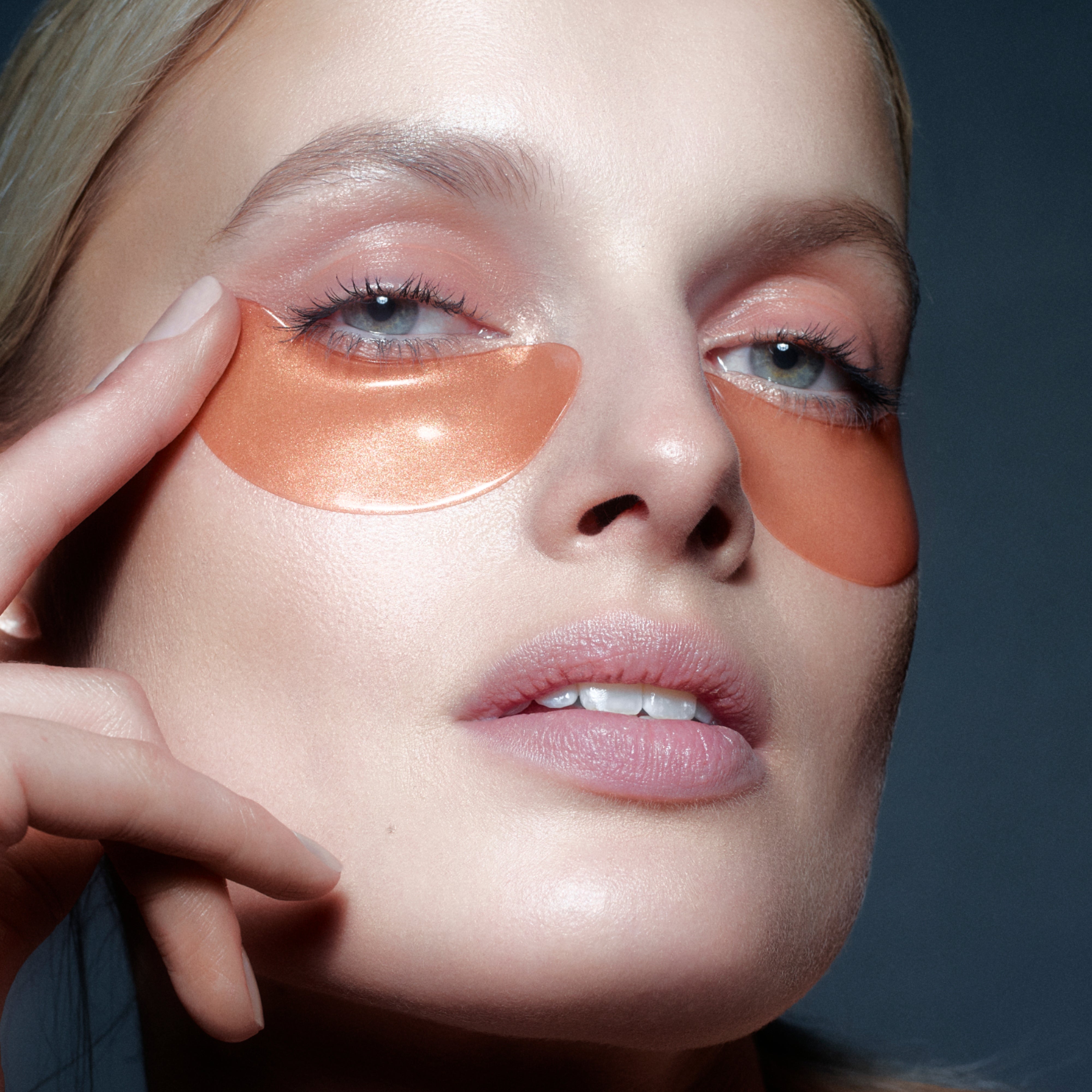 Salmon DNA Jelly Eye Patches Pack of 4 – Rodial