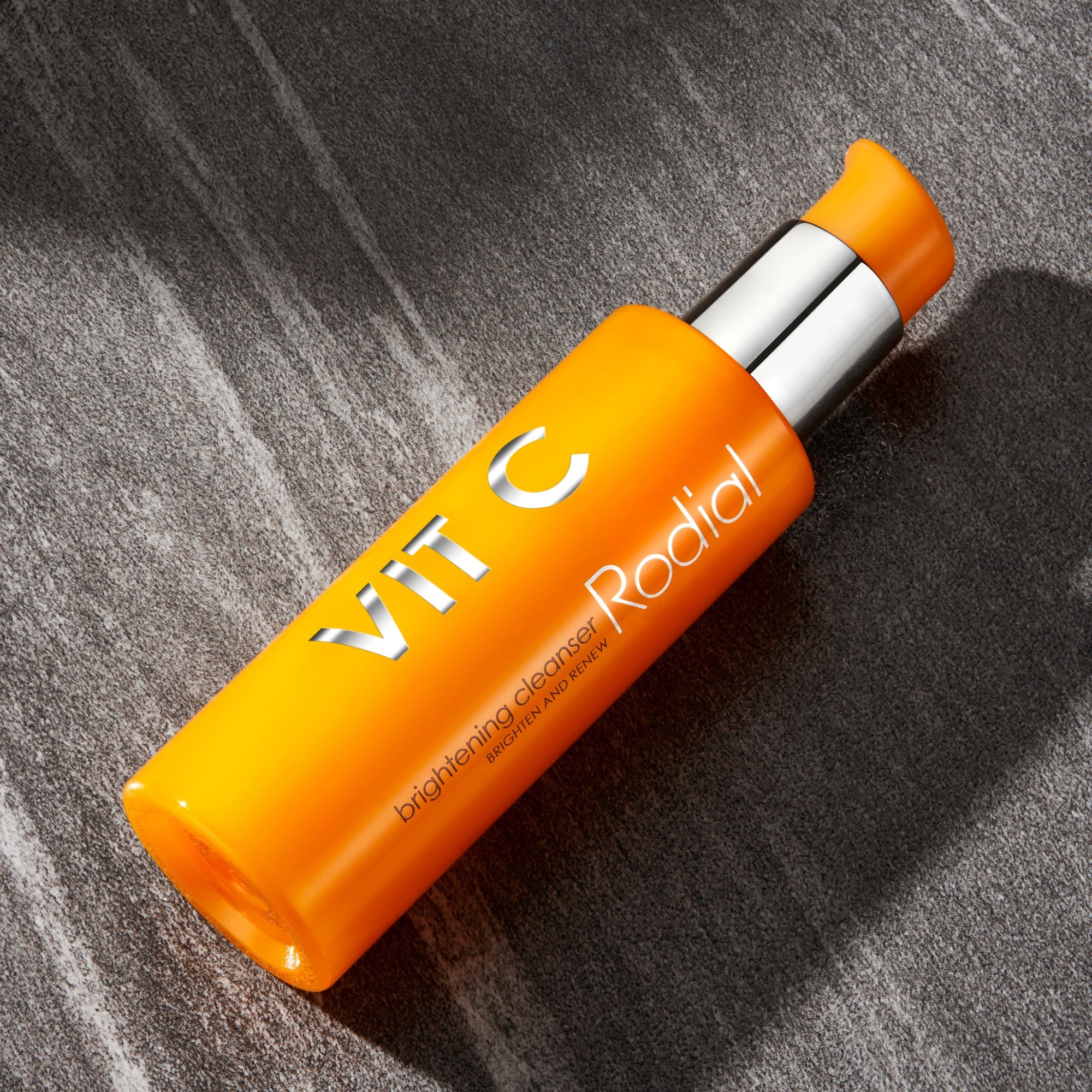 Rodial Vit C Brightening Cleanser | Rodial